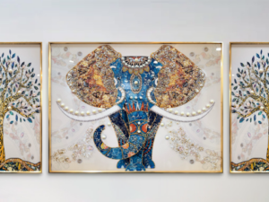 Royal Rajasthani crystal glass painting -set of 3(with pearls)